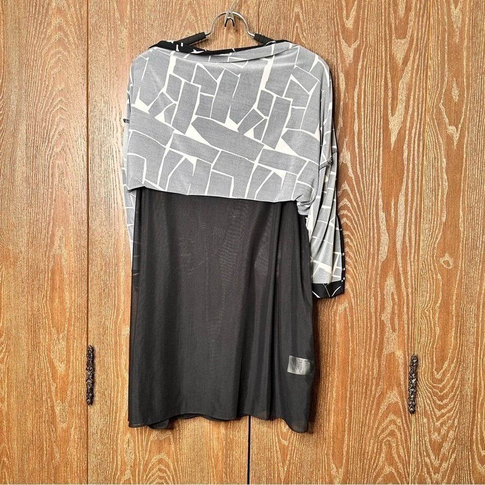 Geometric Sheer Layered Blouse Womens 2X Tunic Top Asymmetrical Black 3/4 Sleeve - Picture 4 of 8